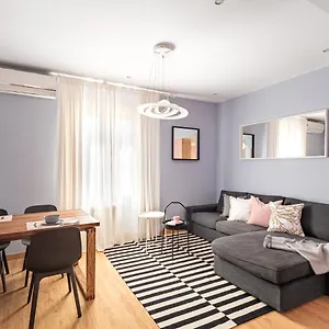 https://three-bedrooms-apartment.catalonia-hotels.com